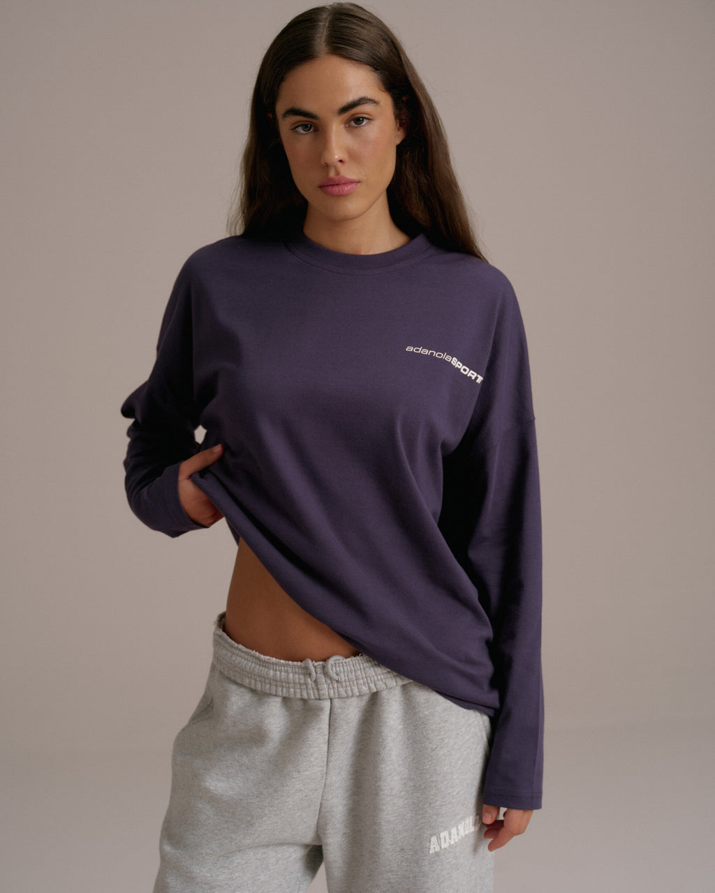 Varsity '90s Sport' Long Sleeve Drop Shoulder T-shirt - Dark Plum